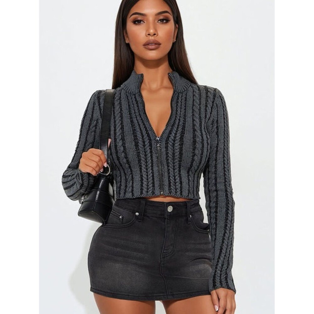 Fashion Nova Gray Cable Knit Full Zip Cropped Sweater XS Academia Goth Festival